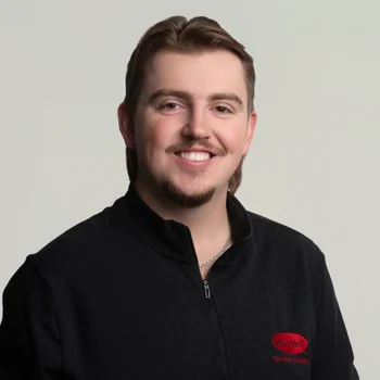 Image of Ethan Tchir, Associate